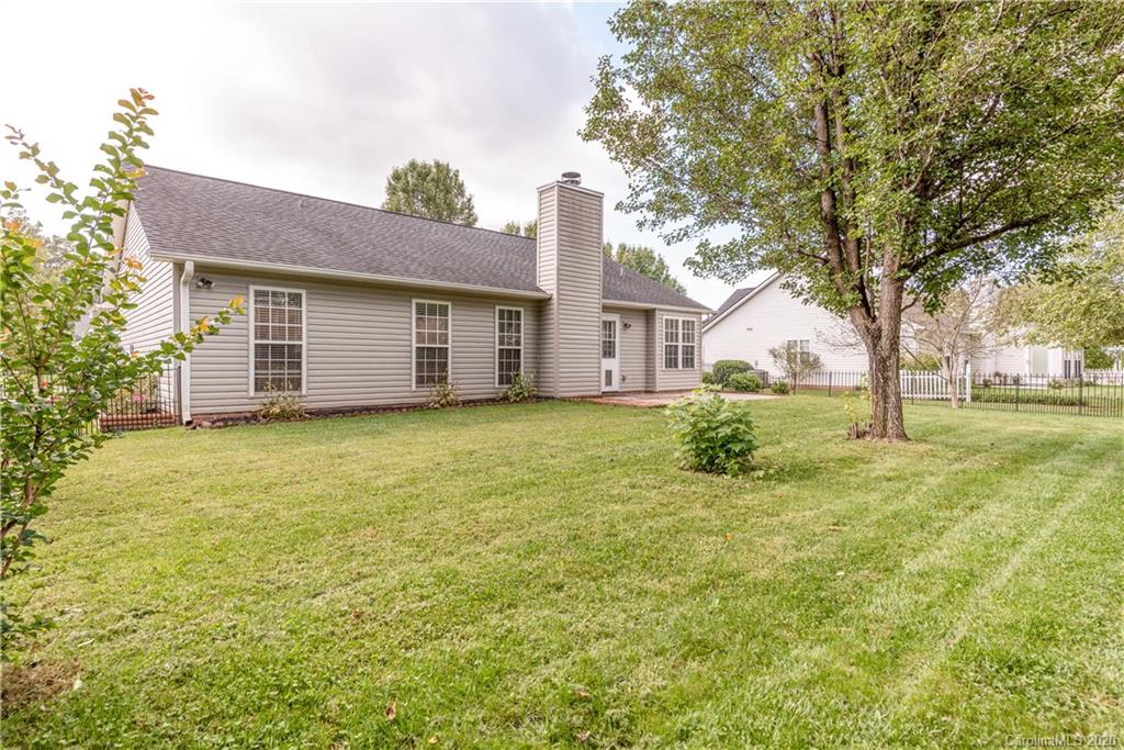 85 English Oak Road Fletcher, NC 28732 - Photo 26 of 35