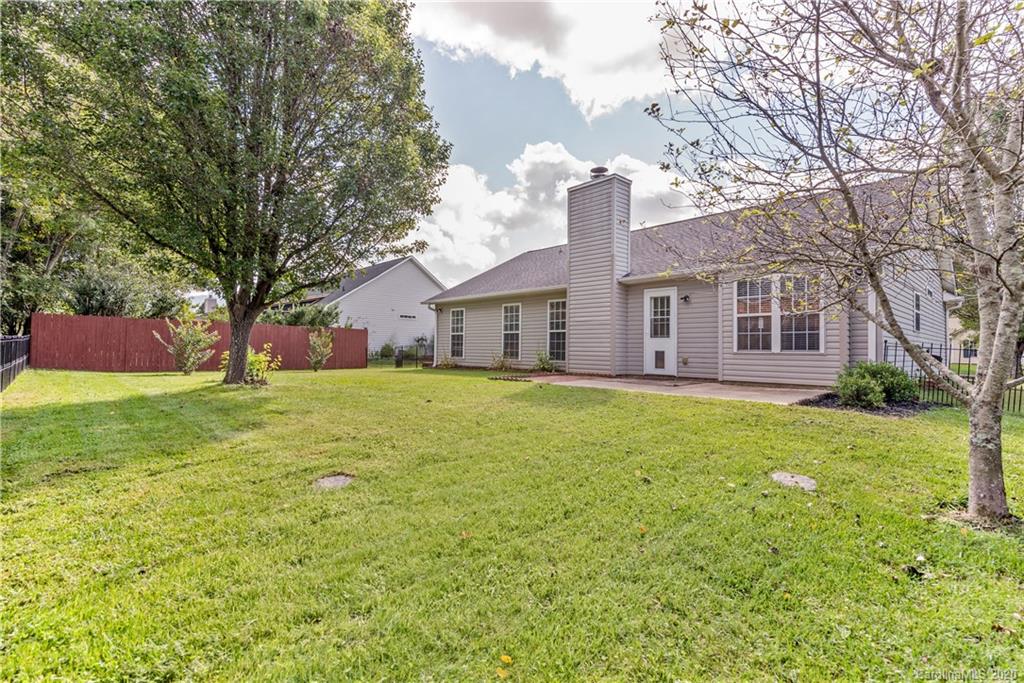 85 English Oak Road Fletcher, NC 28732 - Photo 27 of 35