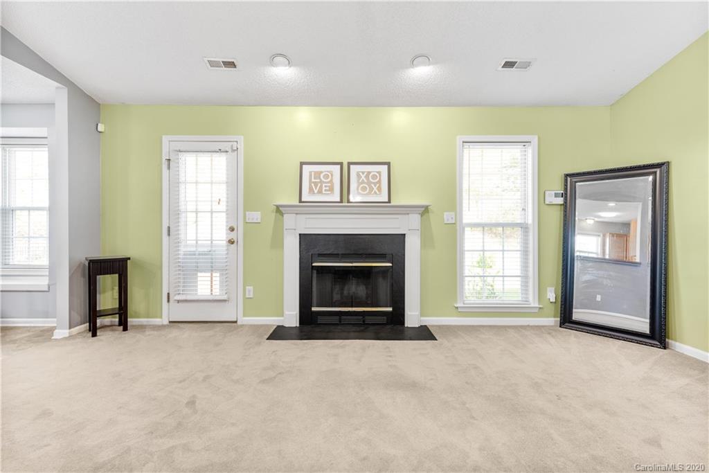 85 English Oak Road Fletcher, NC 28732 - Photo 10 of 35