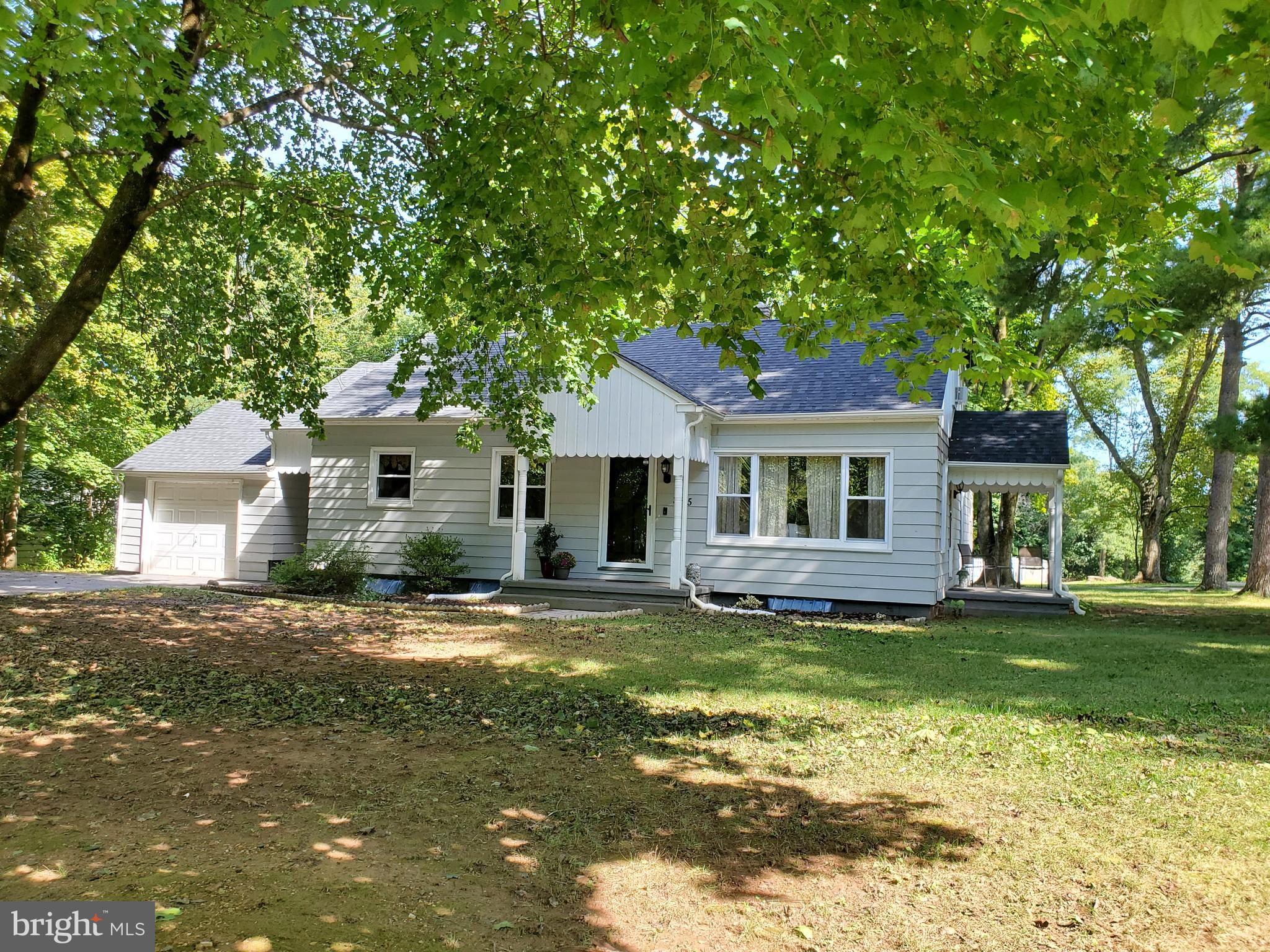 335 Brough Road Abbottstown, PA 17301 - Photo 20 of 60 Just The Right Amount Of Shade
