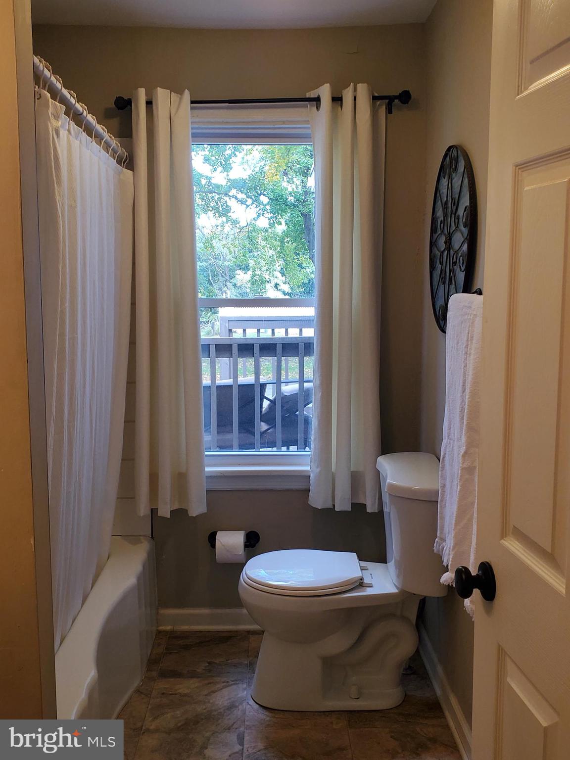 335 Brough Road Abbottstown, PA 17301 - Photo 33 of 60 Second Full Bath