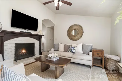 $785,000 | 1018 Shady Bluff Drive, Charlotte, NC 28211