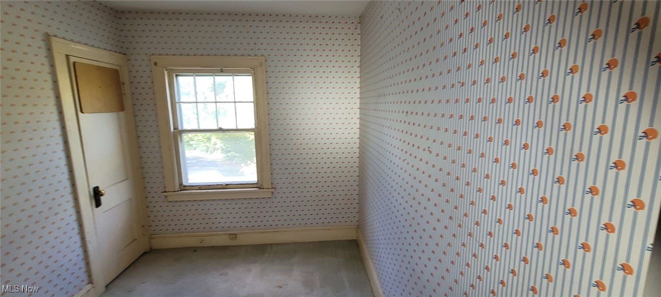 927 Yellowstone Road Cleveland Heights, OH 44121 - Photo 8 of 13 View of spare room
