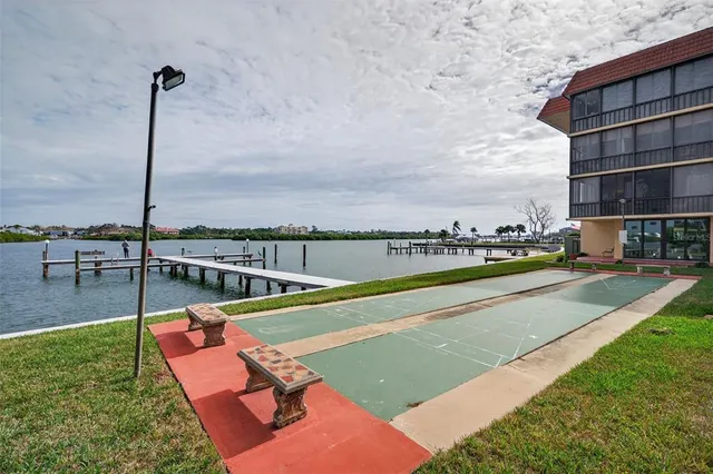 $4,750 | 19701 Gulf Boulevard, Unit 120, Indian Shores, FL 33785