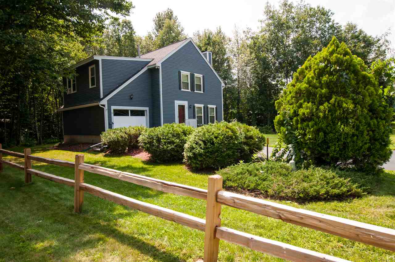 31 Wright Road Derry, NH 03038 - Photo 1 of 24