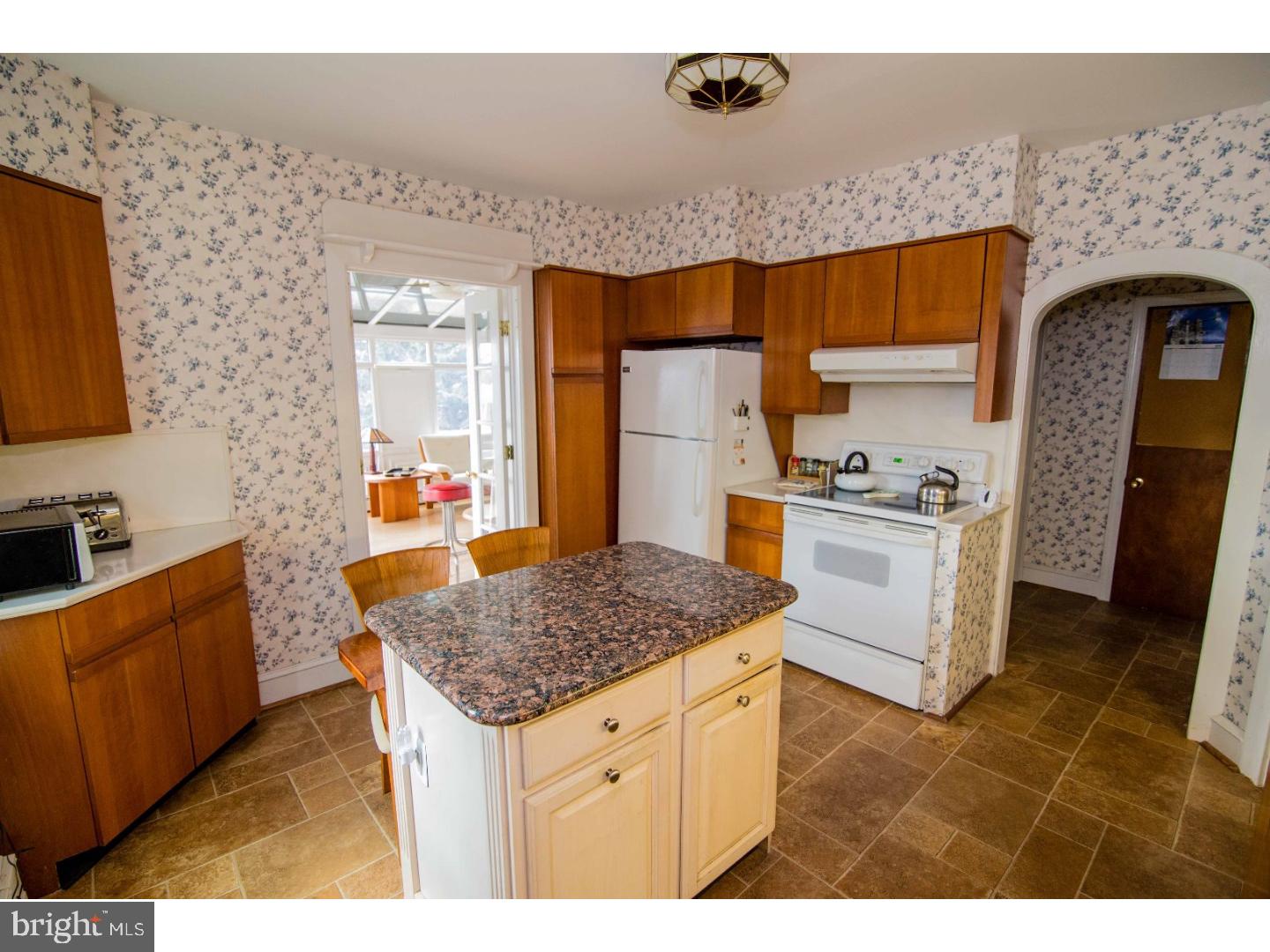 502 Harrison Street Ridley Park, PA 19078 - Photo 8 of 25 Gallery Image 8