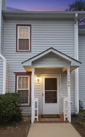 $1,595 | 1380 Kennesaw Trace Court, Kennesaw, GA 30144
