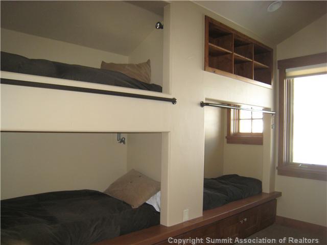 910 Gold Run Road Breckenridge, CO 80424 - Photo 17 of 25 Gallery Image 17