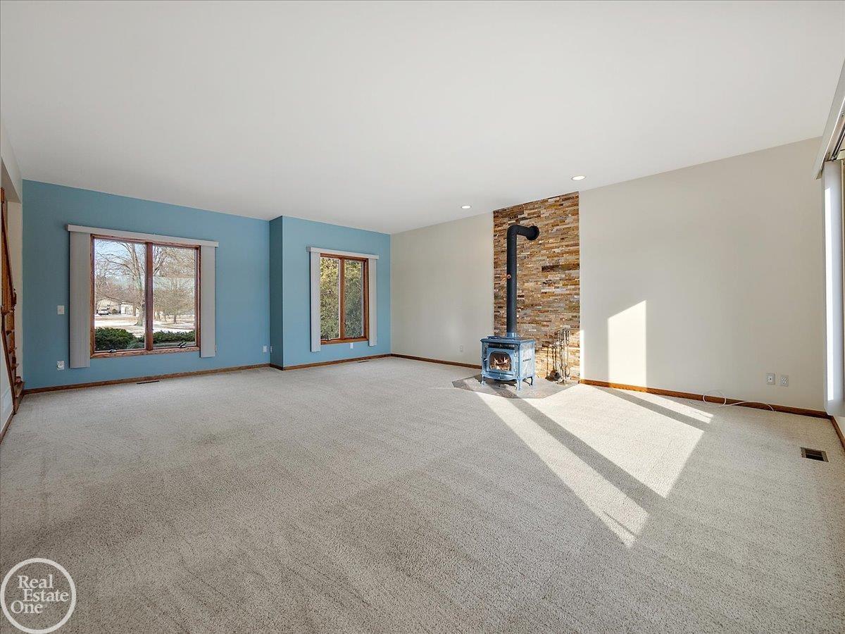 7487 Shea Road Marine City, MI 48039 - Photo 19 of 76 50166003-c6e7ada2-f5fb-4ded-a38a-f6d48249e223.JPG