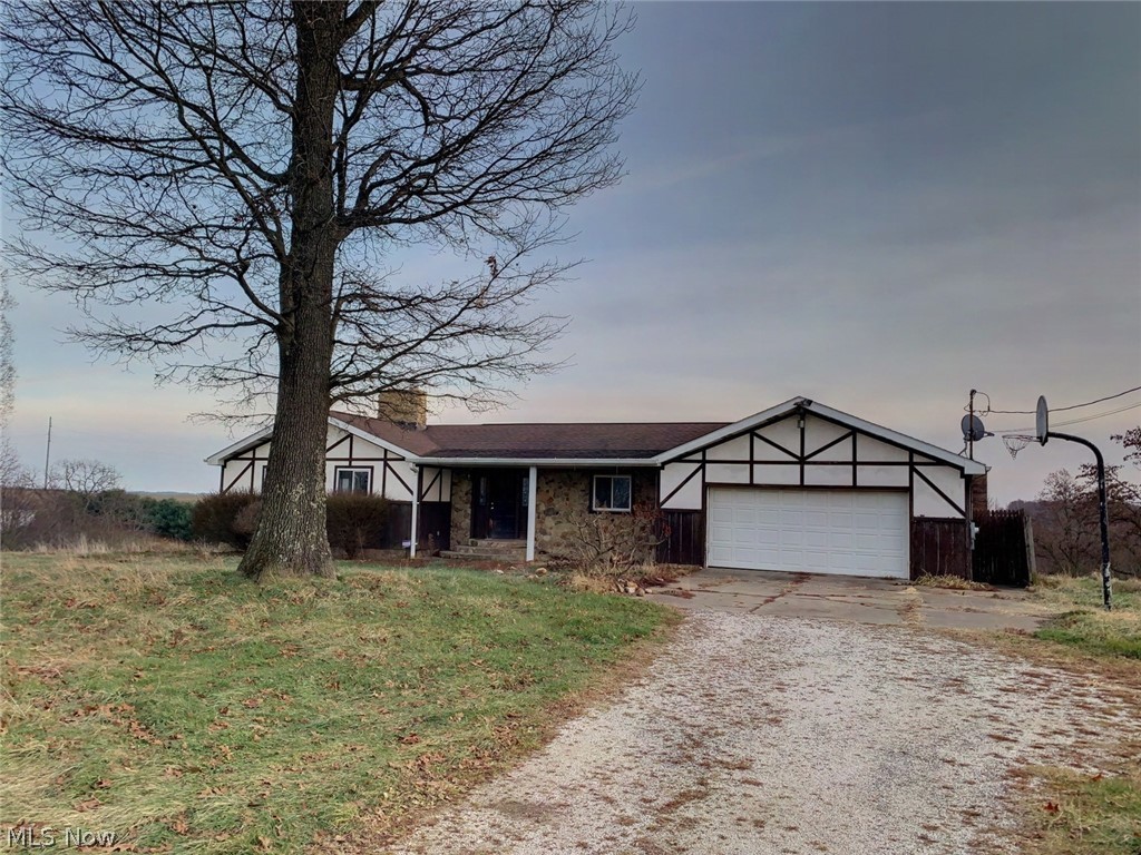 5100 Autumn Road Southwest Carrollton, OH 44615 - Photo 1 of 19 Gallery Image 1