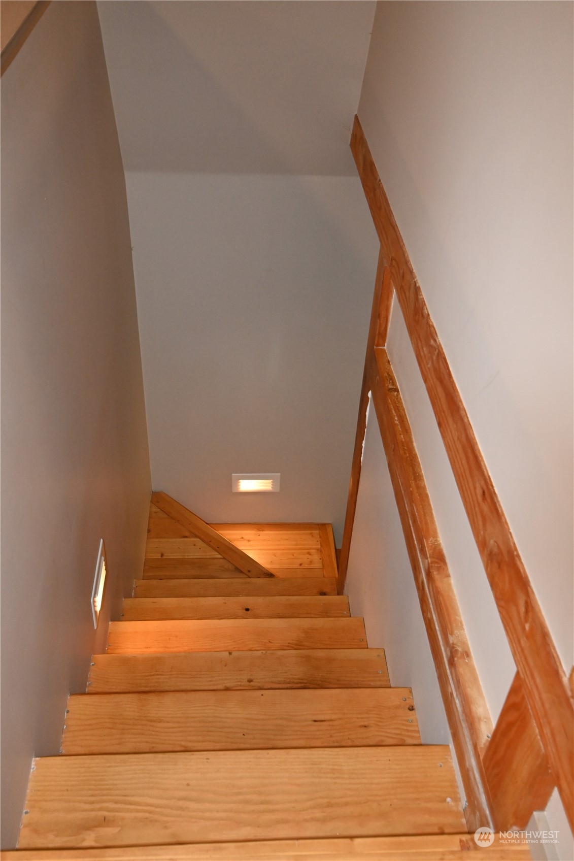 52016 South Riverside Road Gold Bar, WA 98251 - Photo 22 of 39 a view of entryway
