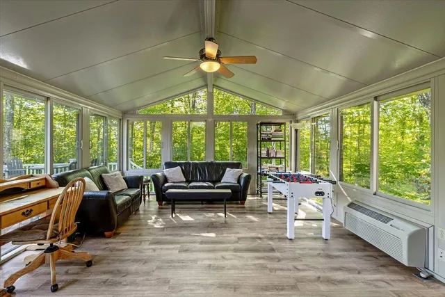 $1,090,000 | 165 Golf Course Road, Warren, VT 05674