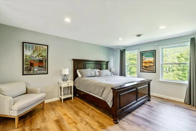 $1,090,000 | 165 Golf Course Road, Warren, VT 05674