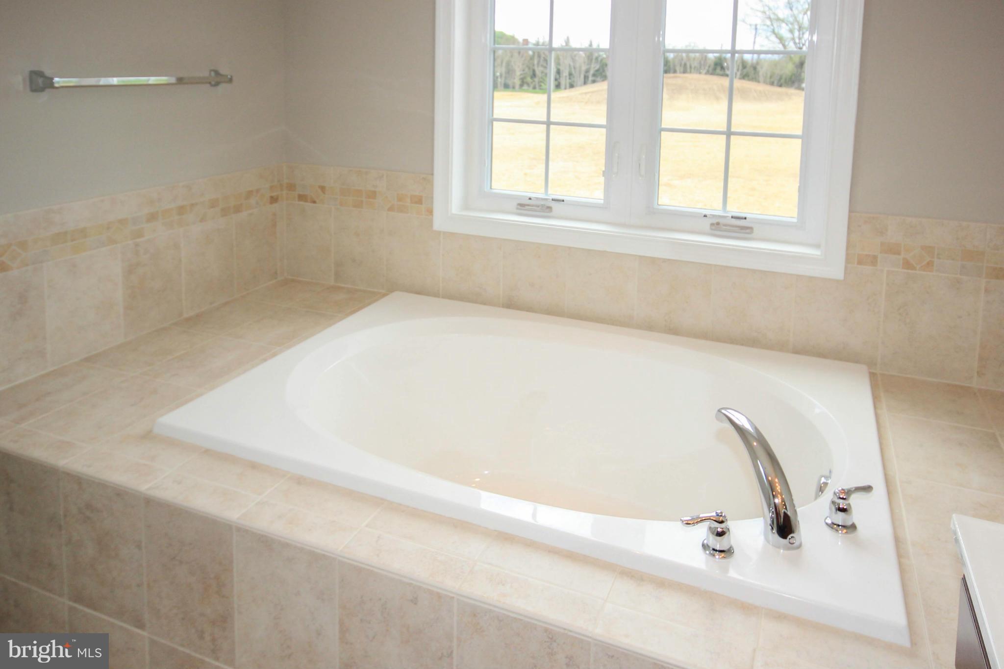 Bath (Master)