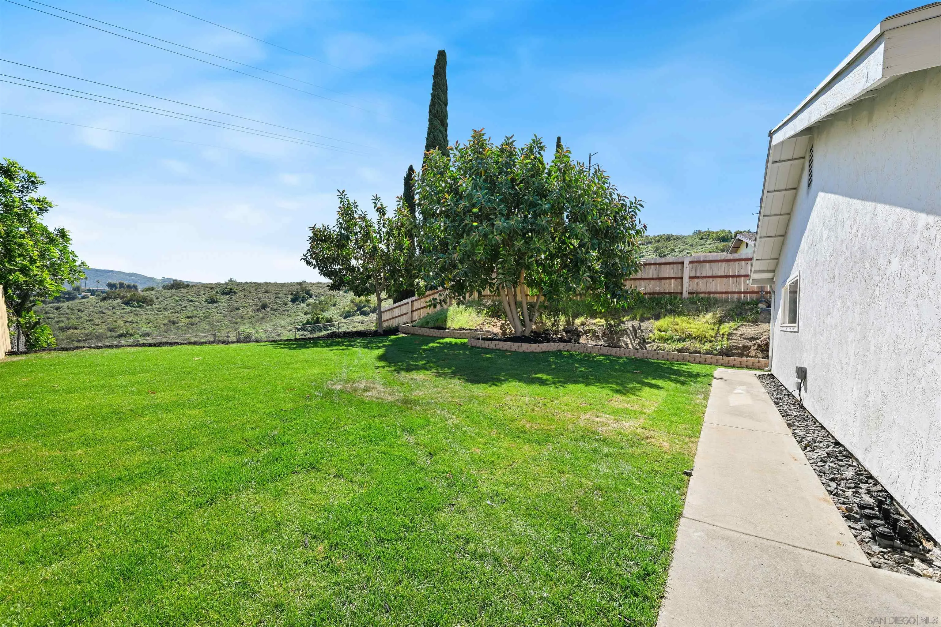 12437 Ridgeton Drive Lakeside, CA 92040 - Photo 27 of 32 a view of yard with green space