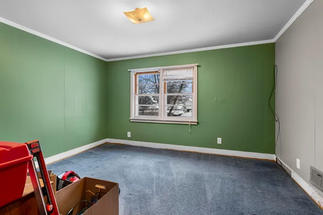 $164,900 | 1322 Elizabeth Avenue, Marinette, WI 54143