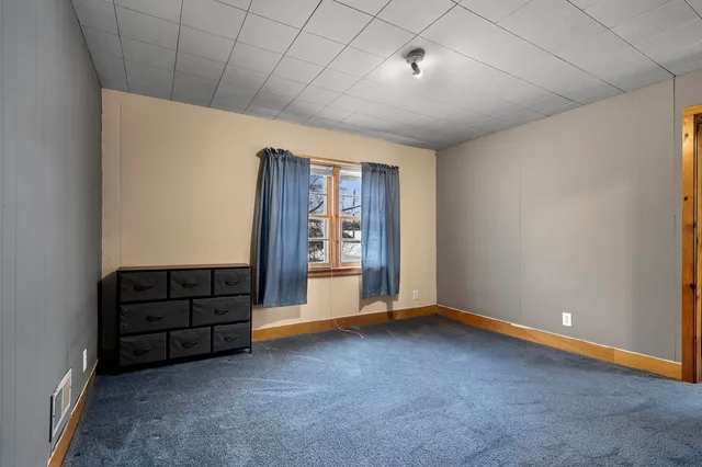 $164,900 | 1322 Elizabeth Avenue, Marinette, WI 54143