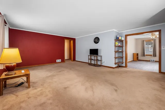 $164,900 | 1322 Elizabeth Avenue, Marinette, WI 54143