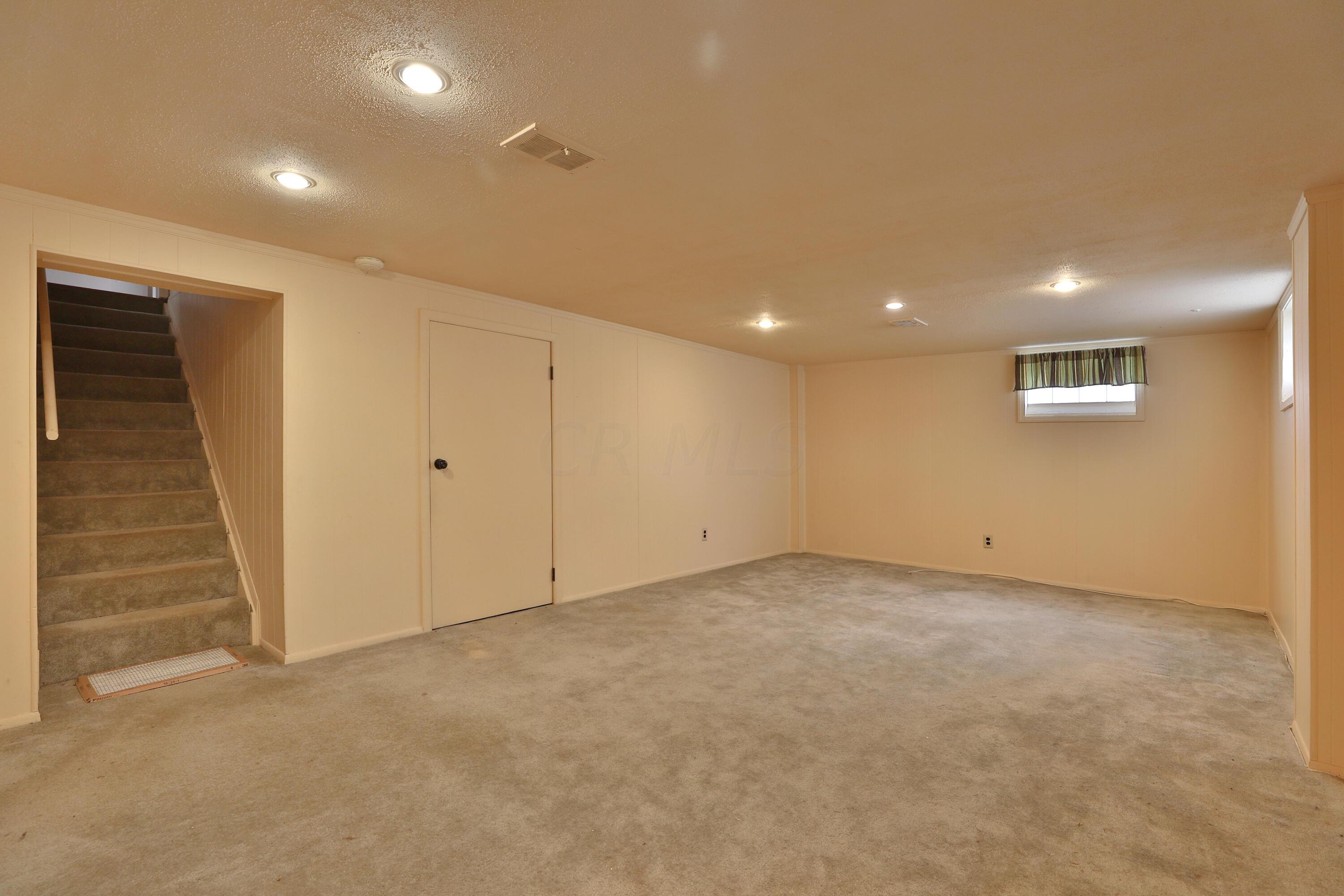 127 Cullman Road Columbus, OH 43207 - Photo 20 of 28 127-Cullman-21