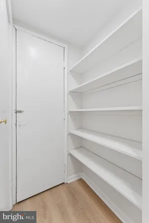 $260,000 | 7704 Donnybrook Court, Unit 102, Annandale, VA 22003