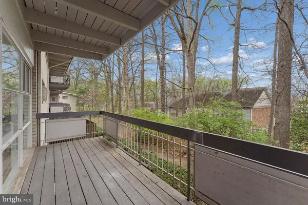 $260,000 | 7704 Donnybrook Court, Unit 102, Annandale, VA 22003