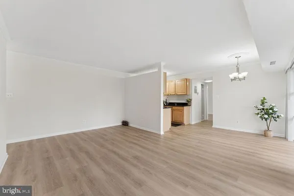 $260,000 | 7704 Donnybrook Court, Unit 102, Annandale, VA 22003