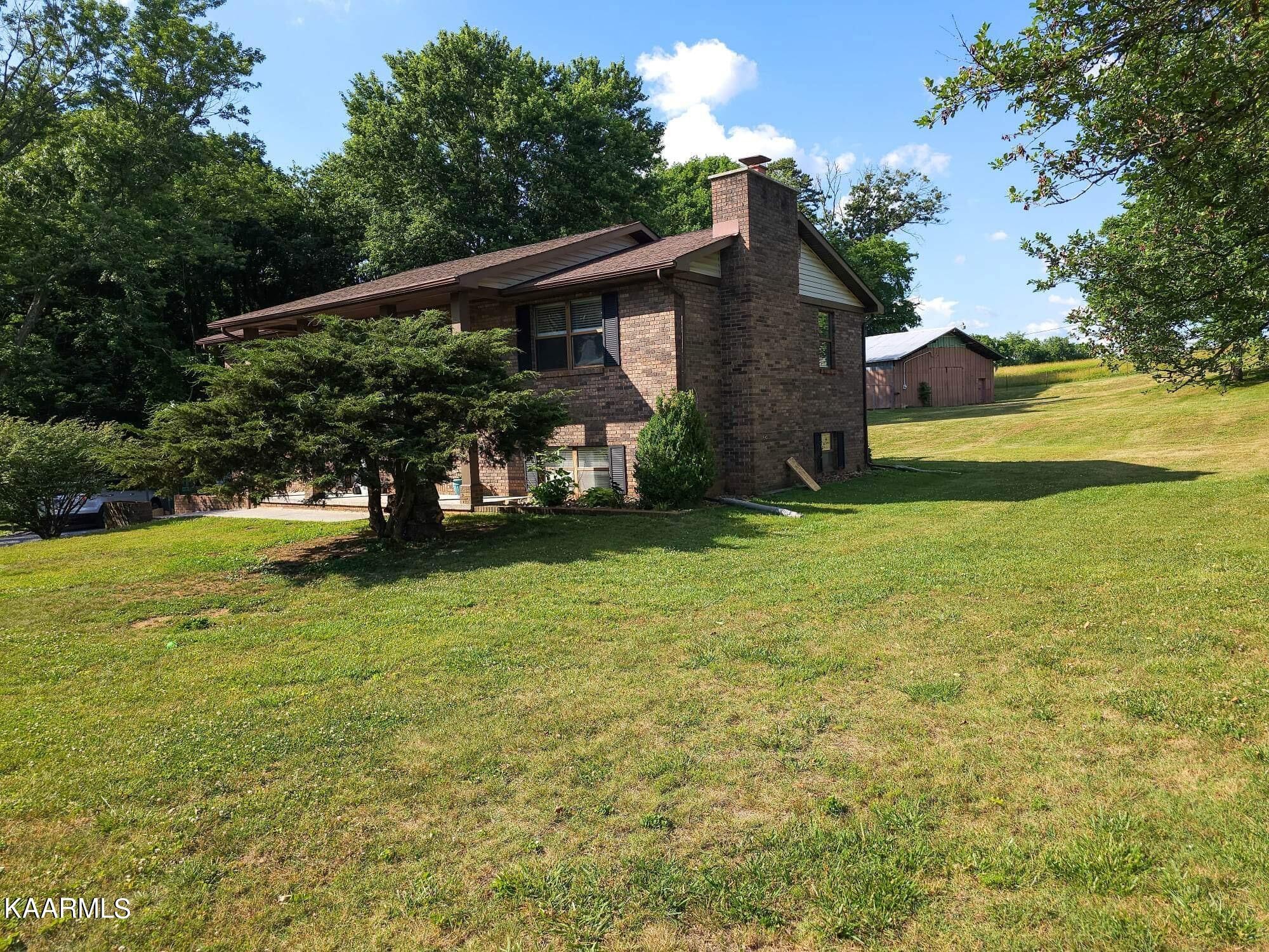 312 Gateway Road Maryville, TN 37804 - Photo 7 of 40 Gallery Image 7