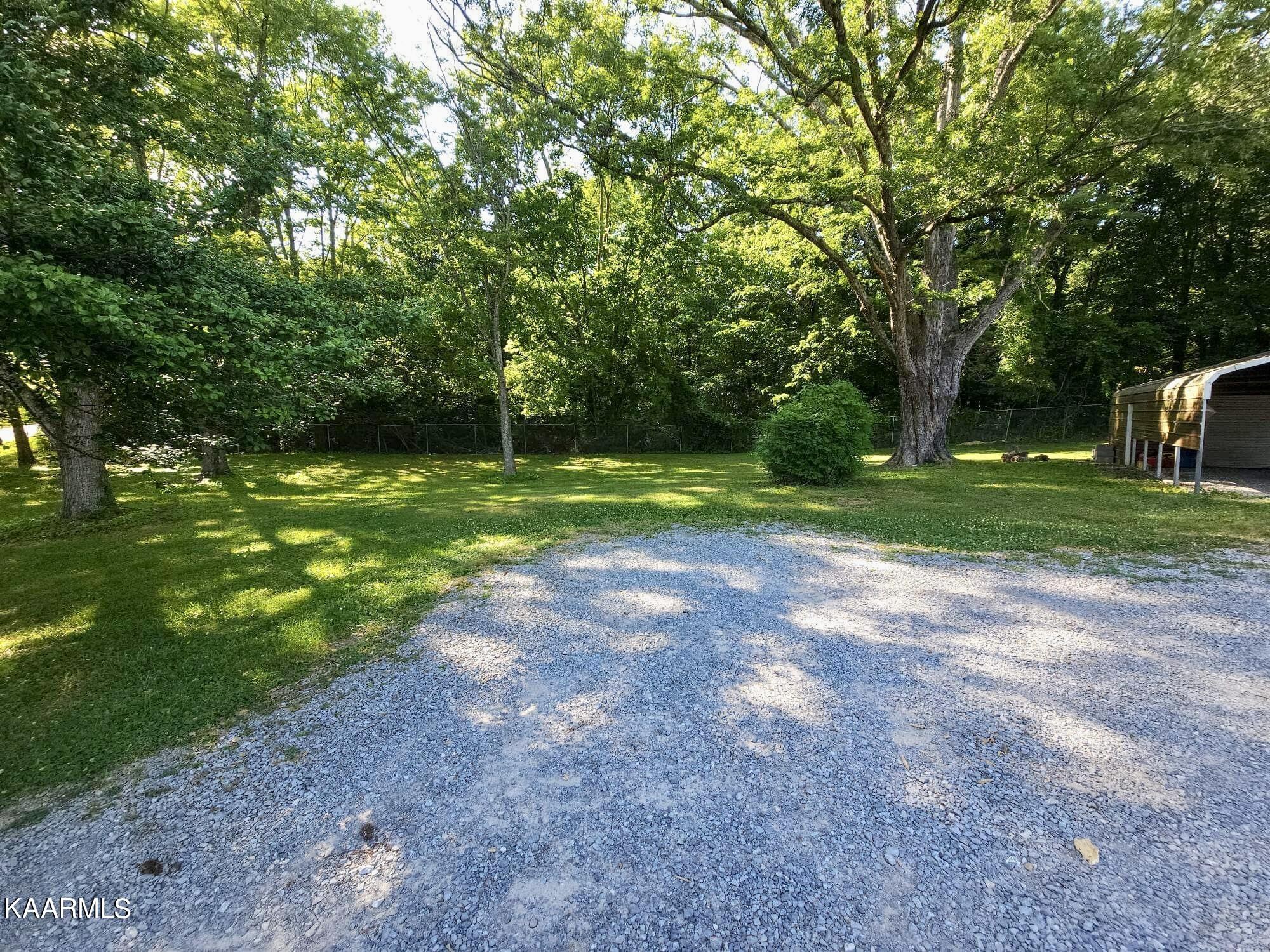 312 Gateway Road Maryville, TN 37804 - Photo 8 of 40 Gallery Image 8