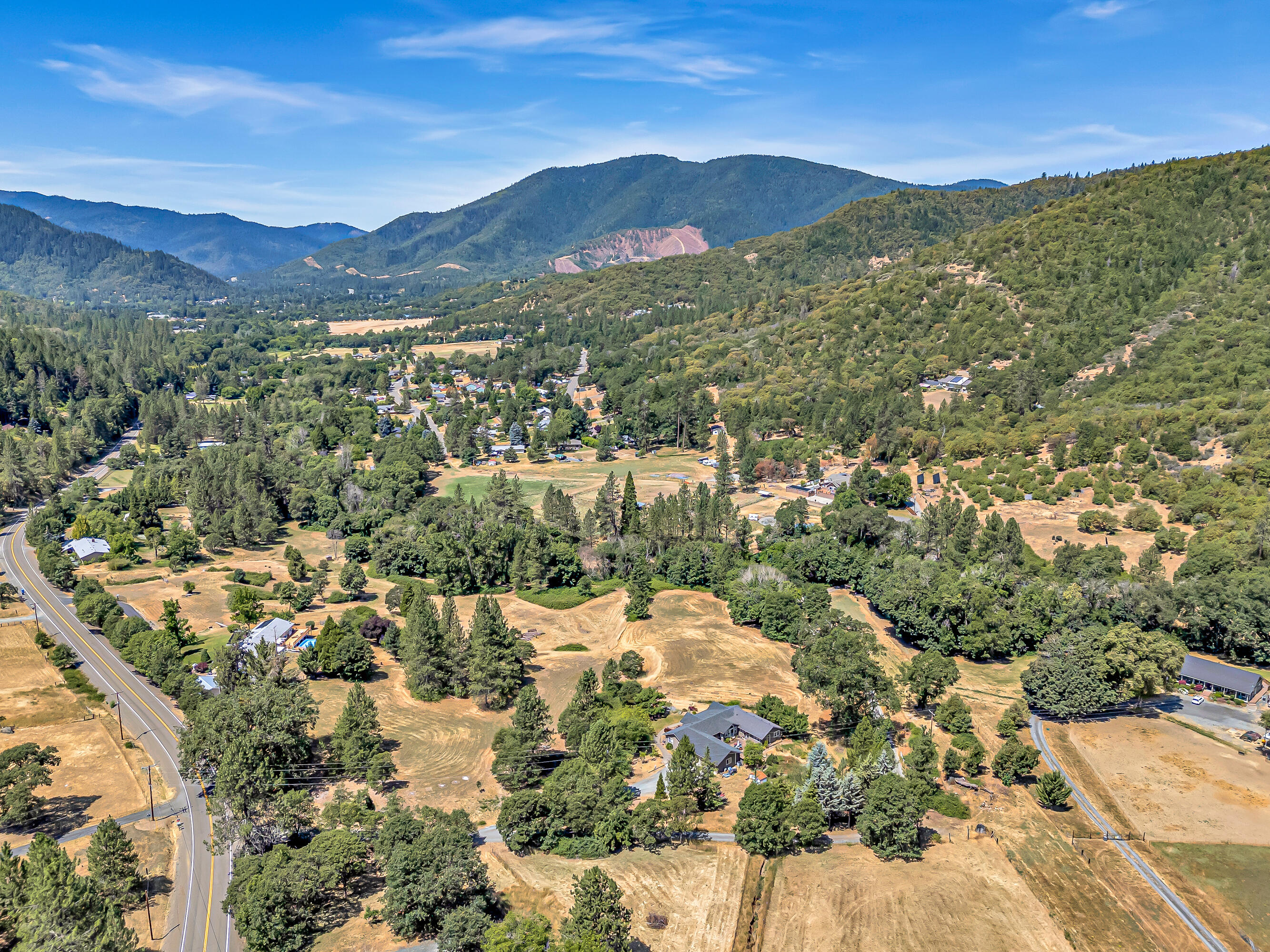 1775 Wards Creek Road Rogue River, OR 97537 - Photo 50 of 62