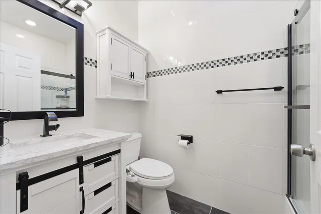 $5,500 | 285 Terrace Avenue, Unit 1, Jersey City, NJ 07307