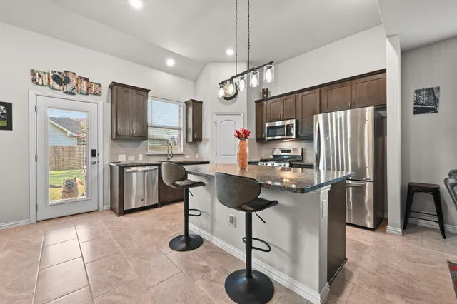 $465,000 | 703 Patriot Drive, Buda, TX 78610