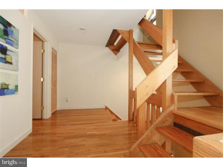 906 Locust Street Philadelphia, PA 19107 - Photo 15 of 23 Gallery Image 15