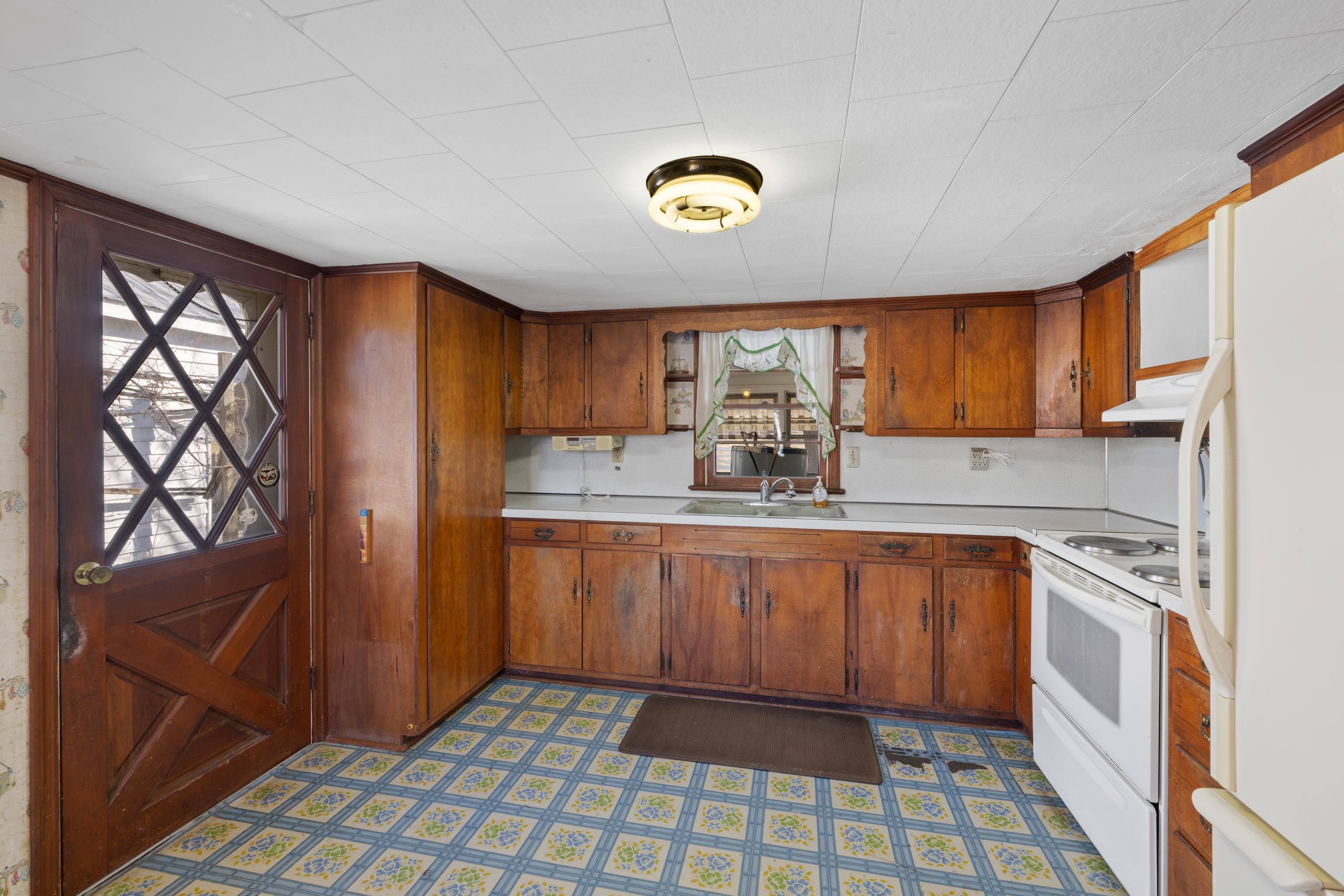 2527 Fairview Road Mount Crawford, VA 22841 - Photo 22 of 75 Gallery Image 22
