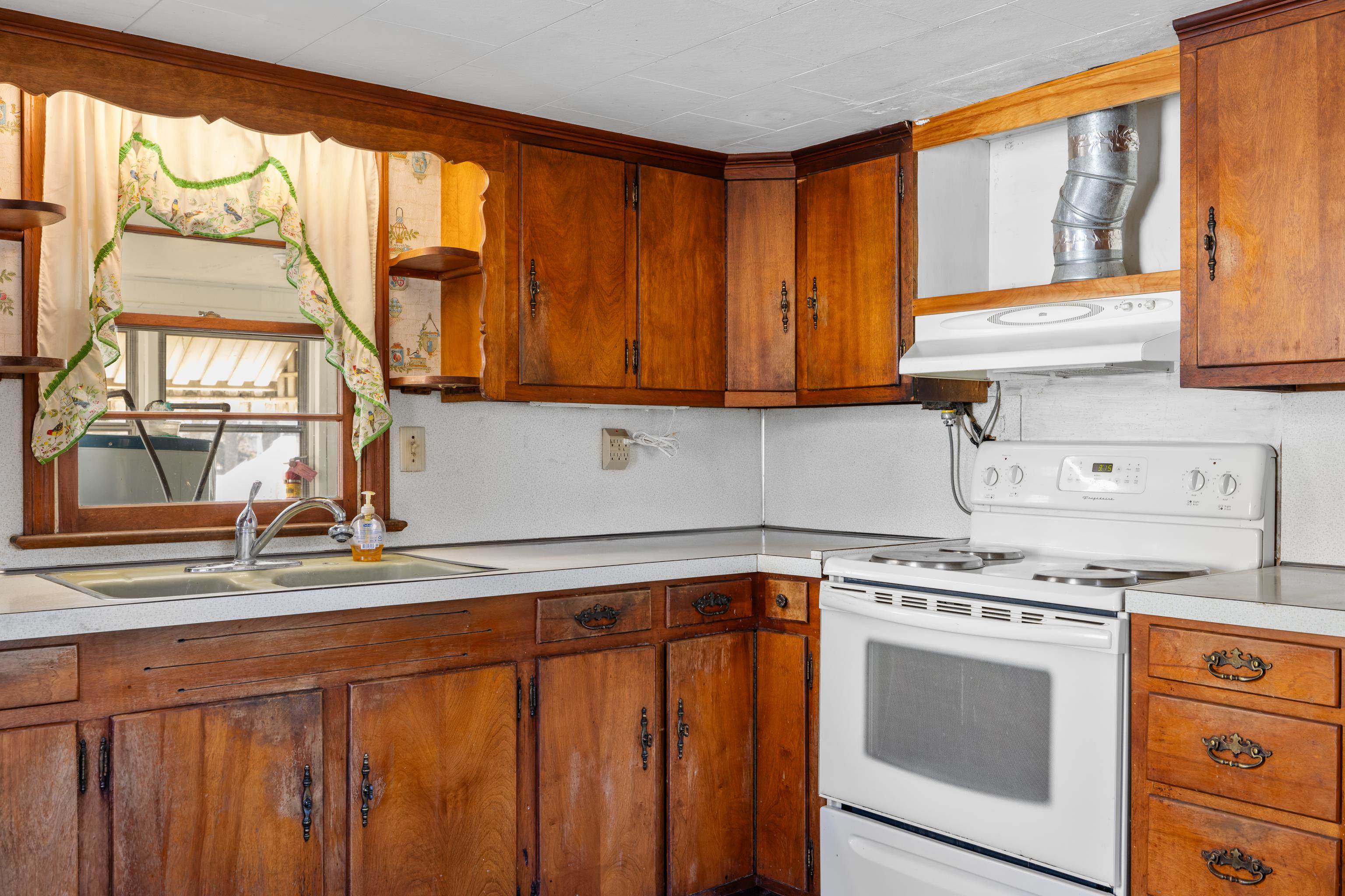 2527 Fairview Road Mount Crawford, VA 22841 - Photo 23 of 75 Gallery Image 23