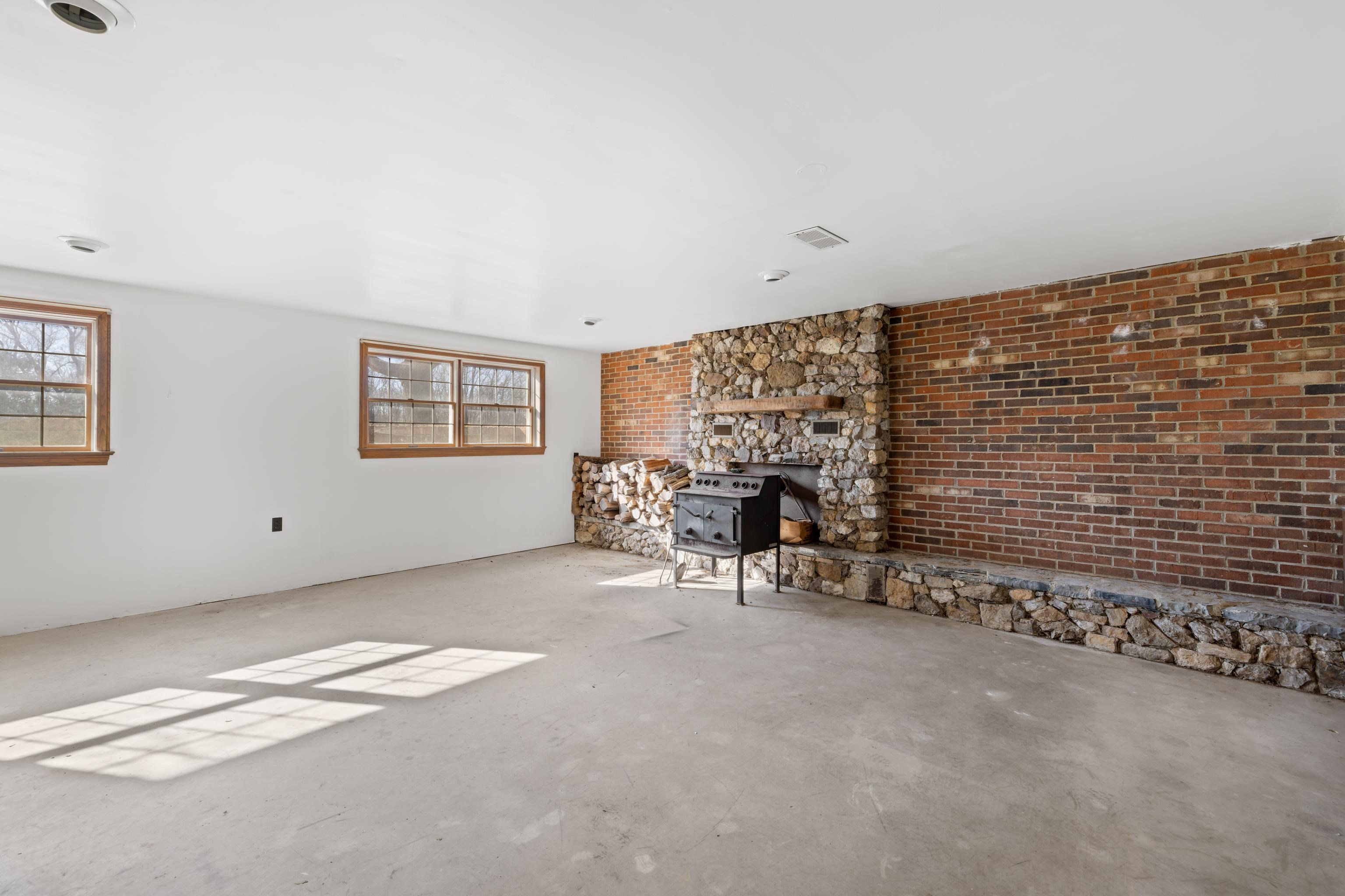 2527 Fairview Road Mount Crawford, VA 22841 - Photo 44 of 75 Gallery Image 44