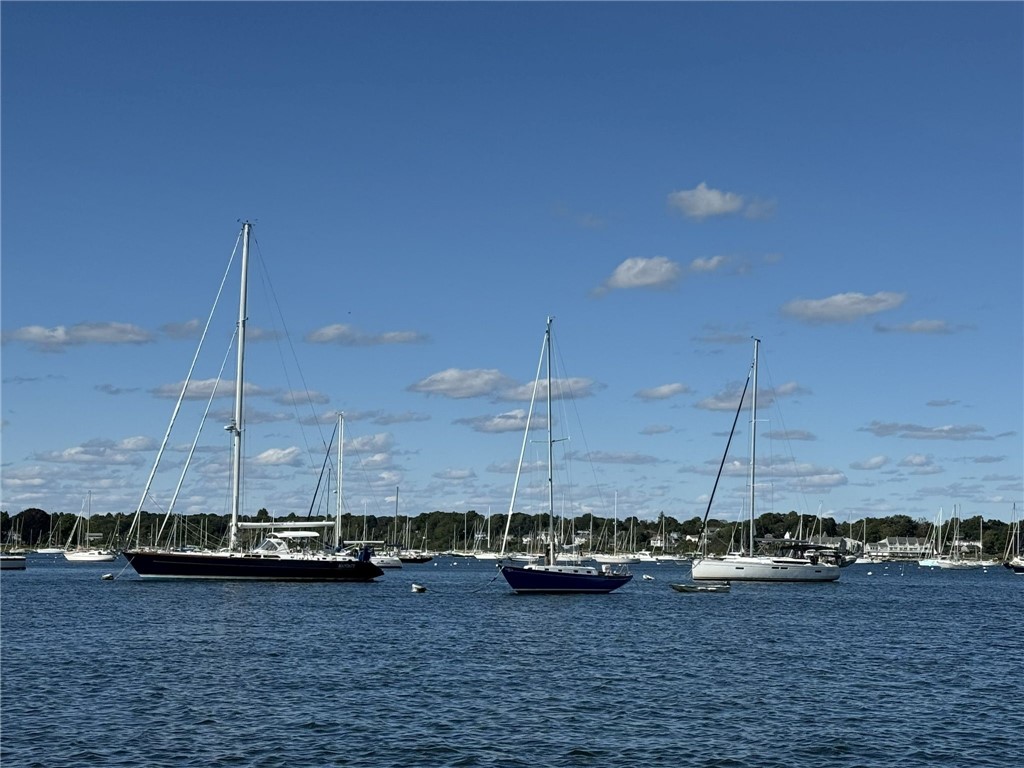 4 Bayview Avenue, Unit 2 Bristol, RI 02809 - Photo 20 of 22