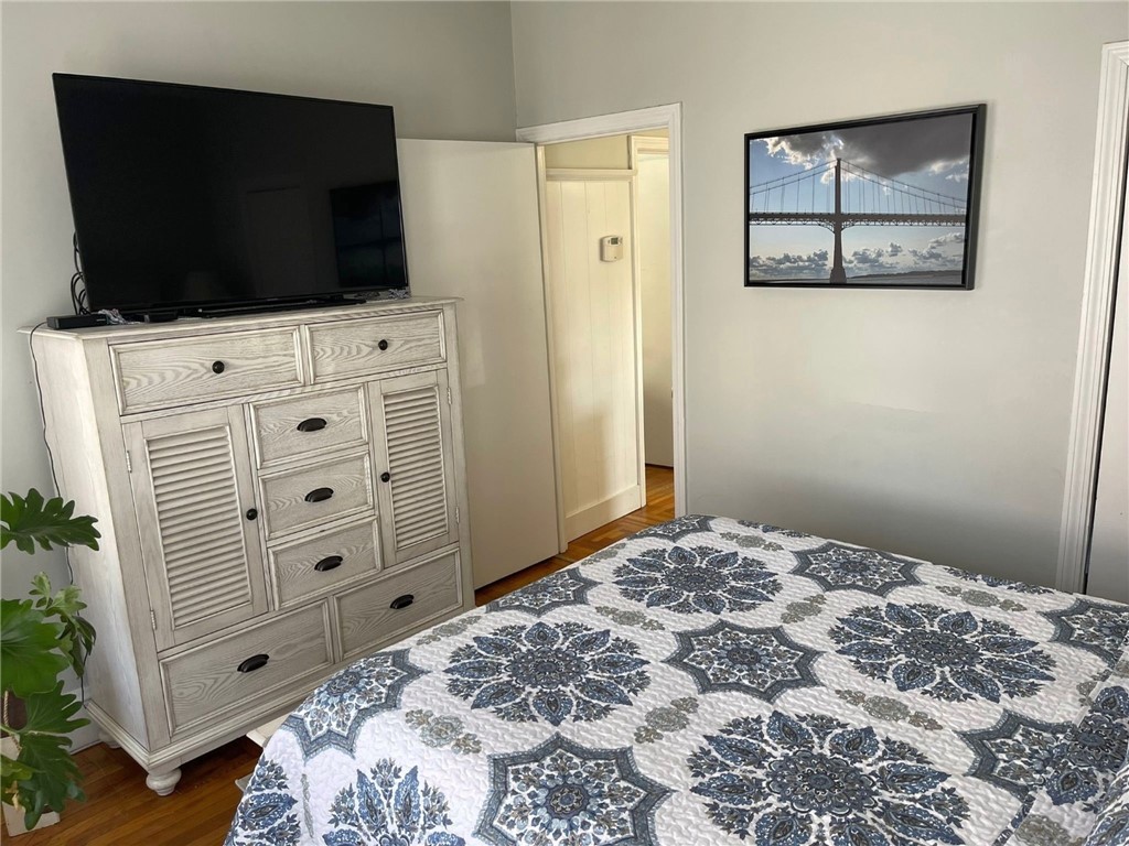 4 Bayview Avenue, Unit 2 Bristol, RI 02809 - Photo 5 of 22