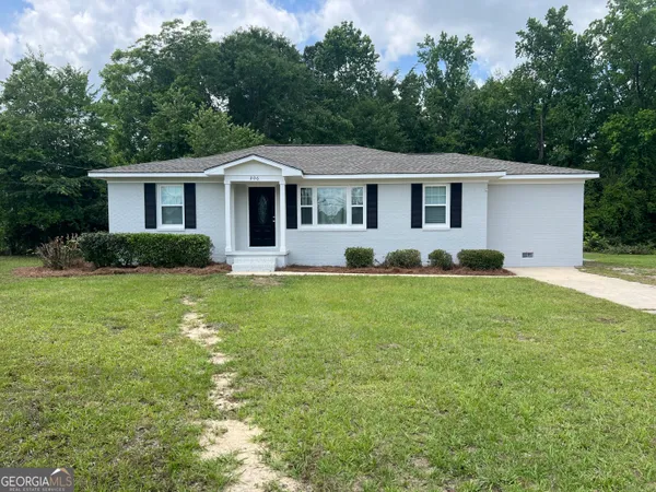 $229,000 | 206 Country Club Road, Dublin, GA 31021