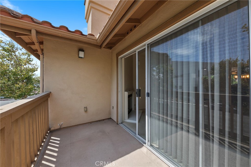 14 Abrigo Rancho Santa Margarita, CA 92688 - Photo 18 of 40 a view of a backyard