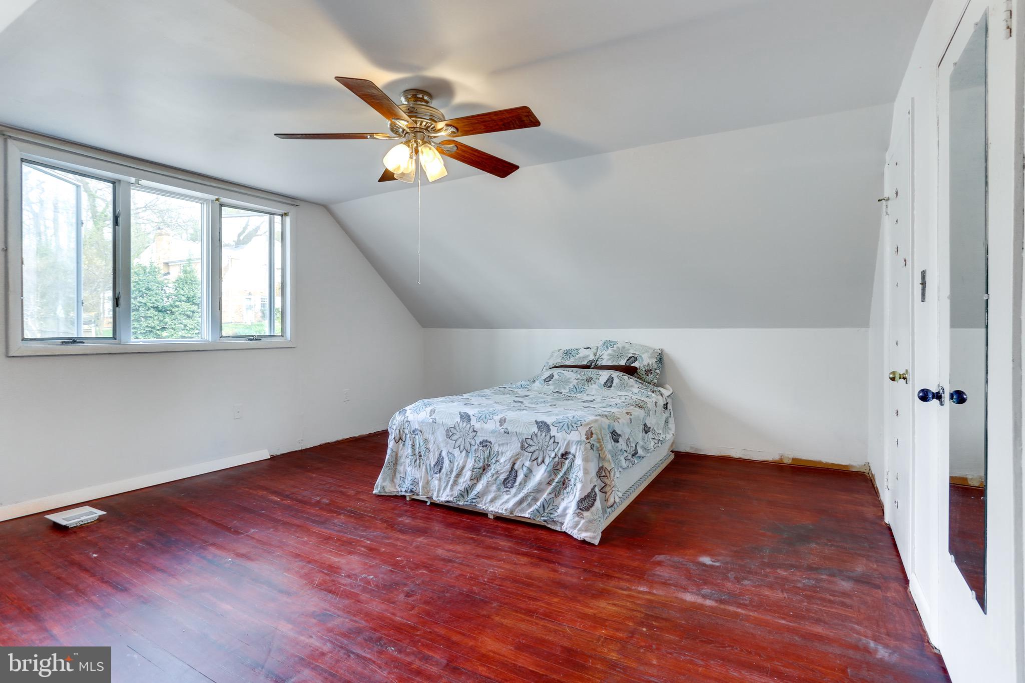 3221 South Glebe Road Arlington, VA 22202 - Photo 32 of 42 bedroom #3 upper floor