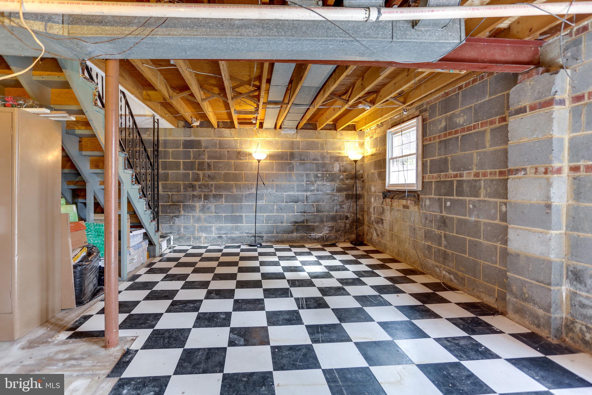 3221 South Glebe Road Arlington, VA 22202 - Photo 38 of 42 walkout basement / finish it the way you want it