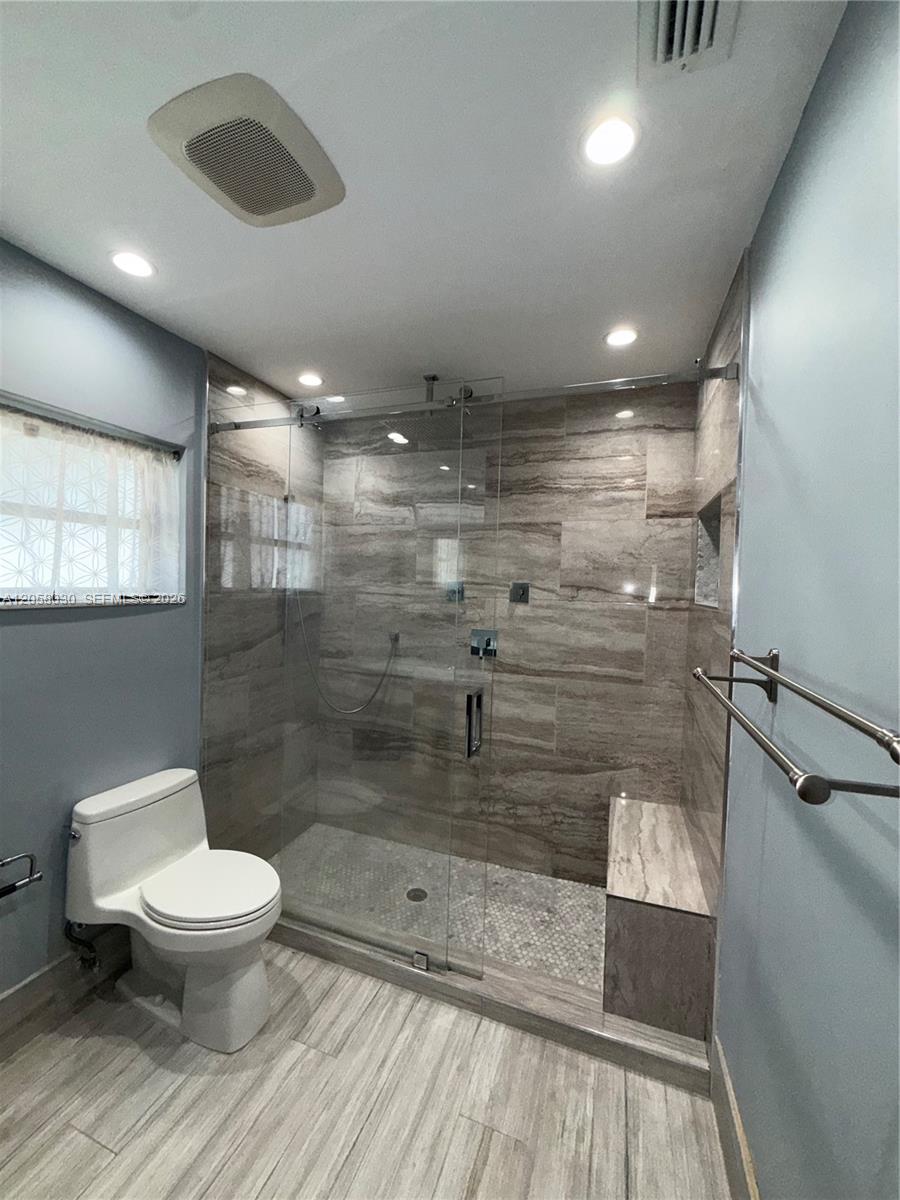 1560 Northwest 12th Way Boca Raton, FL 33486 - Photo 14 of 21