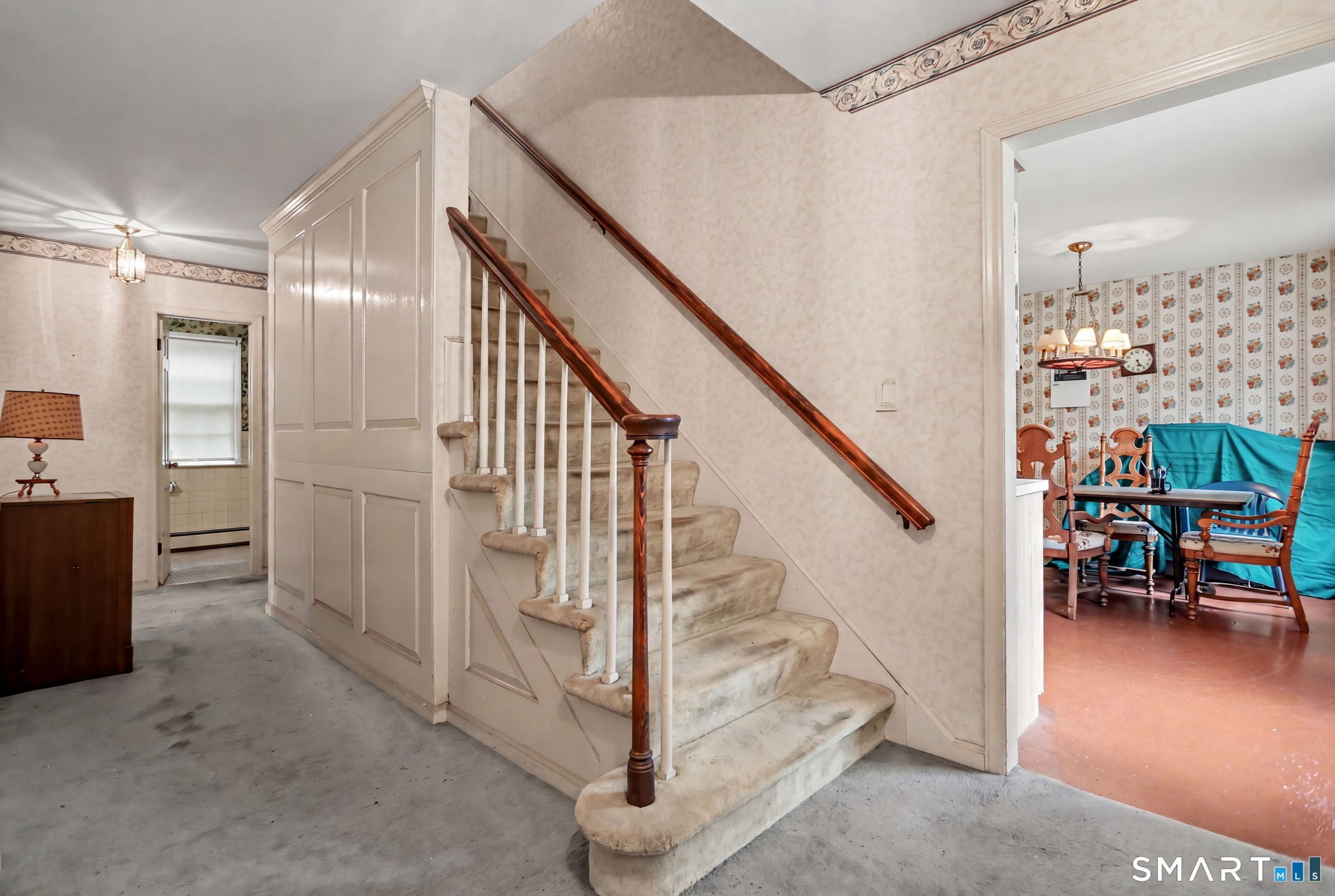 2514 Redding Road Fairfield, CT 06824 - Photo 7 of 33