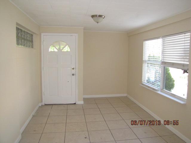 1016 Mayflower Road Fort Pierce, FL 34950 - Photo 5 of 18 Additional Photo