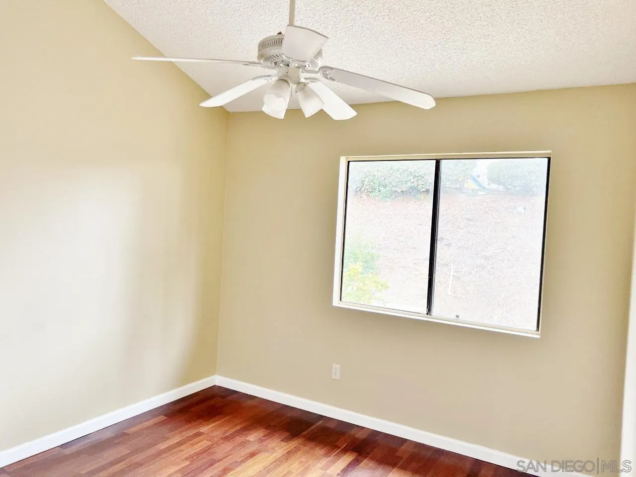 8535 Paradise Valley Road, Unit 51 Spring Valley, CA 91977 - Photo 13 of 22 Gallery Image 13