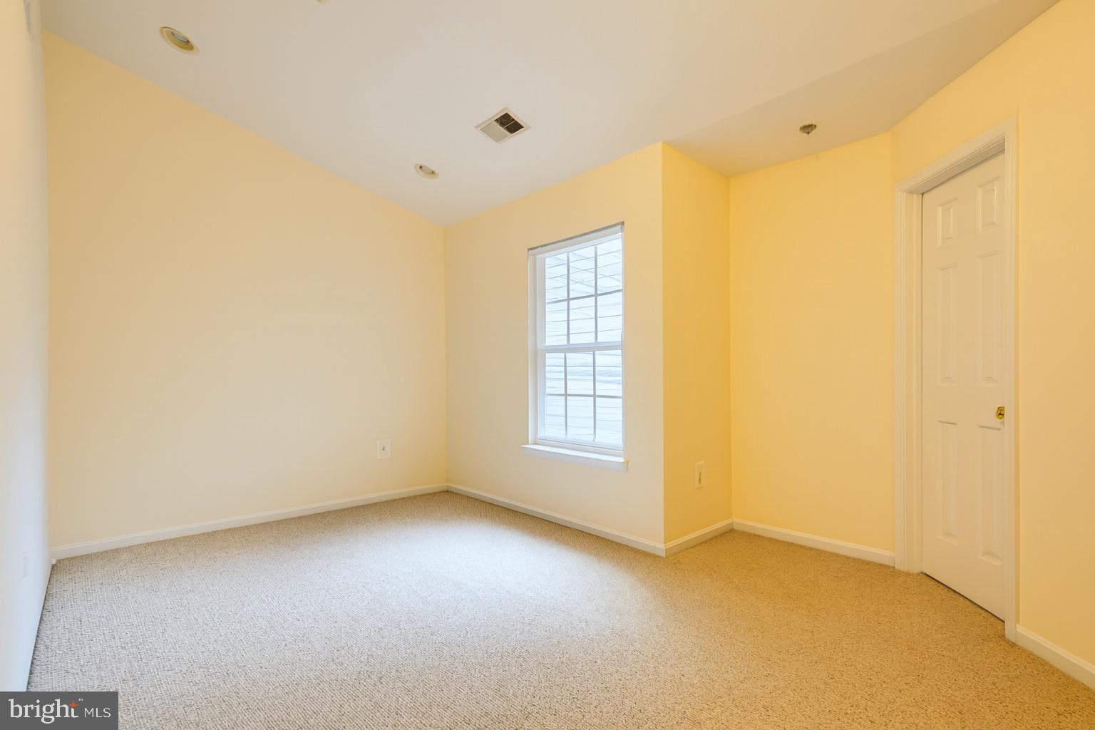 175 Tilden Way, Unit 175 Edgewater, MD 21037 - Photo 15 of 28