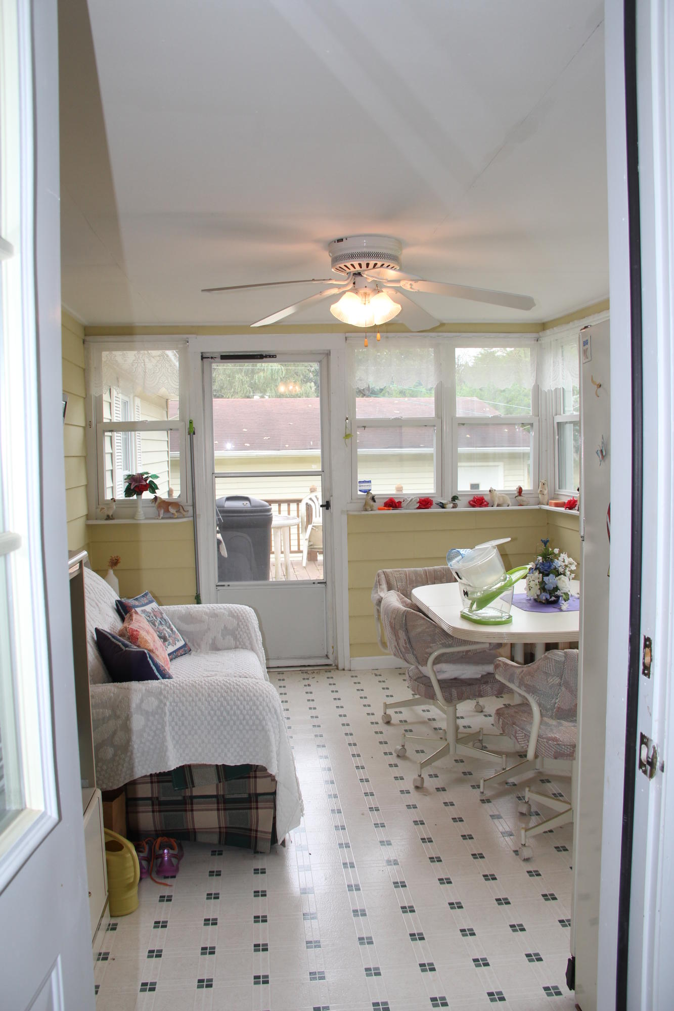 1035 Raccoon Valley Road Maynardville, TN 37807 - Photo 11 of 17 Sunroom