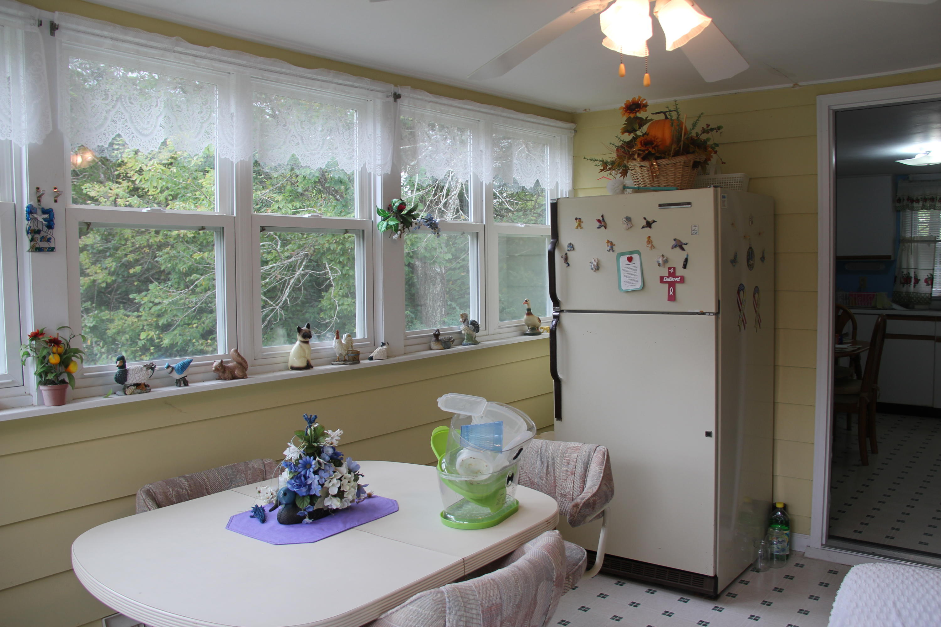 1035 Raccoon Valley Road Maynardville, TN 37807 - Photo 12 of 17 Sunroom