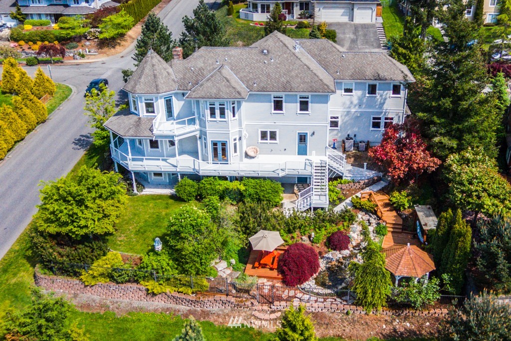 731 Racine Street Bellingham, WA 98229 - Photo 1 of 25 Gallery Image 1