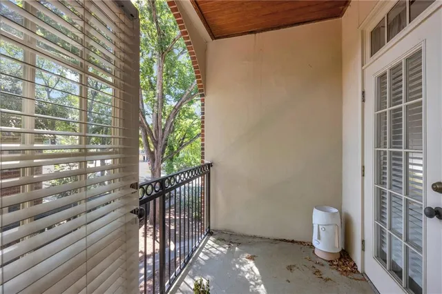 $449,000 | 825 Highland Lane Northeast, Unit 1207, Atlanta, GA 30306